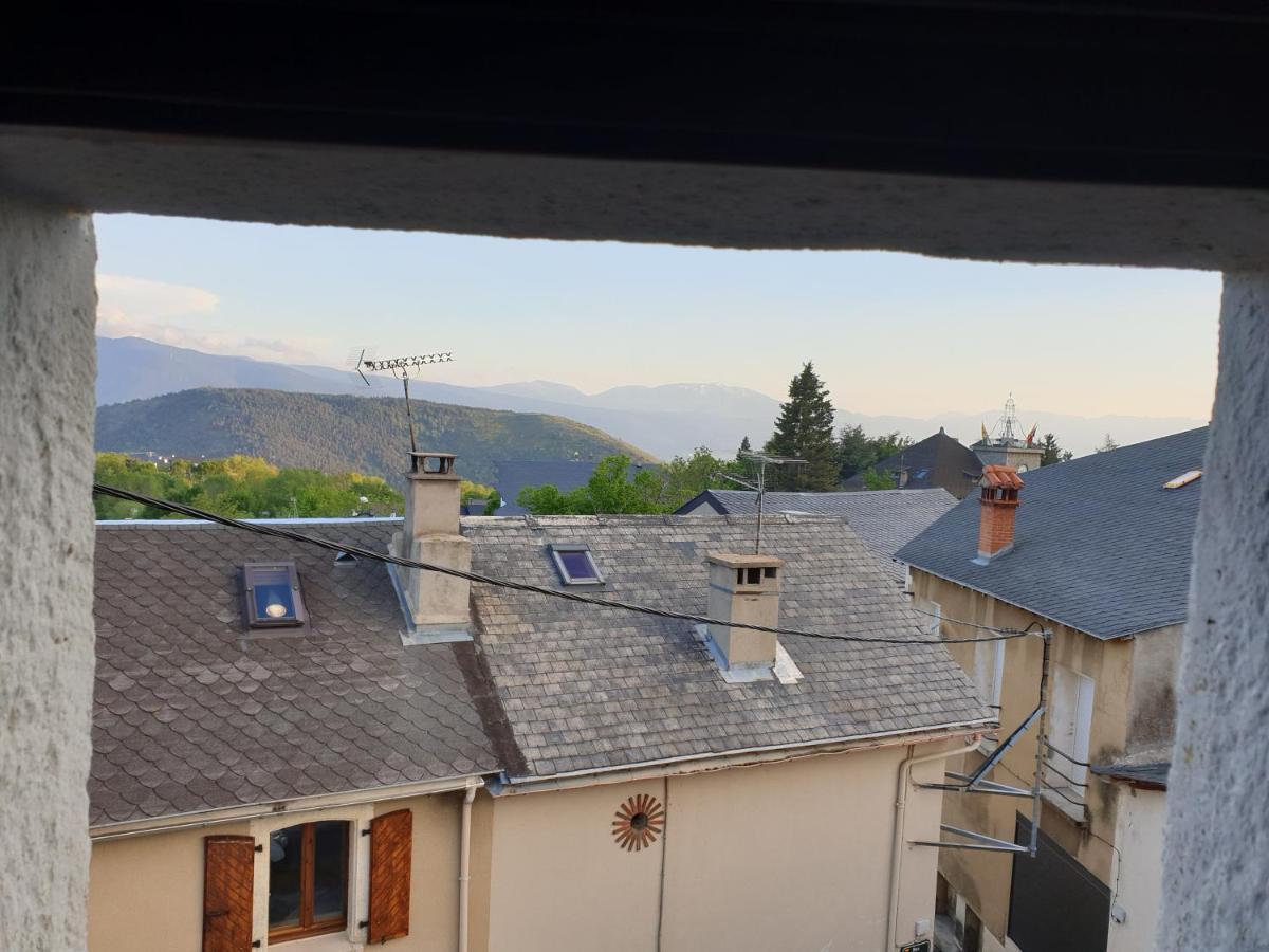 La Petite Chapelle Hotel Font-Romeu-Odeillo-Via Exterior photo